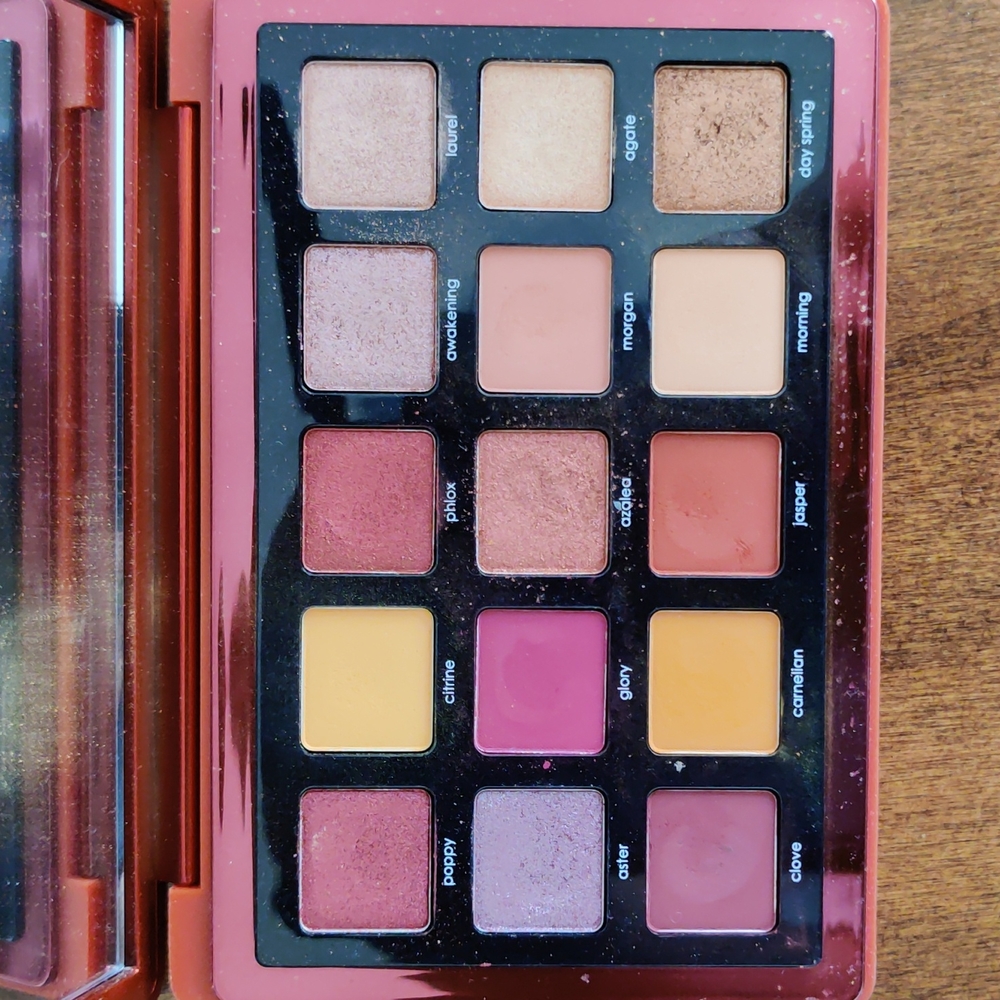 Natasha Denona Sunrise Palette